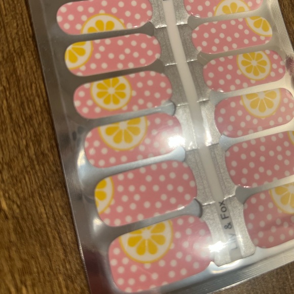 Nail Wraps Stickers - Picture 2 of 2